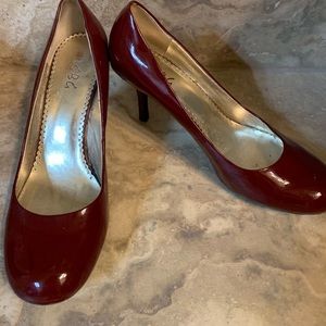BCBG red patent pumps, so cute